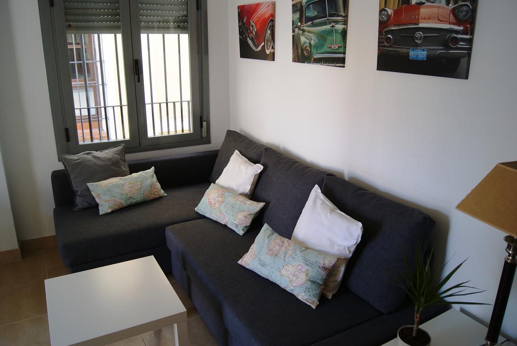 Apartamentos Turisticos La Encarnacion إشبيلية المظهر الخارجي الصورة