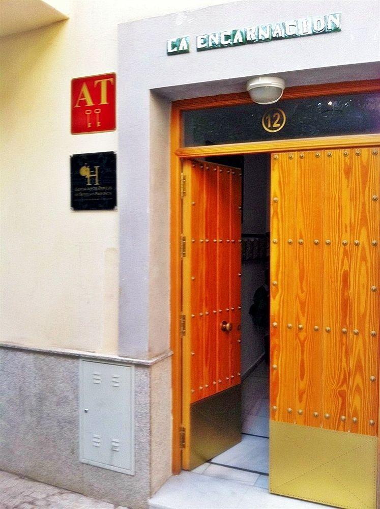 Apartamentos Turisticos La Encarnacion إشبيلية المظهر الخارجي الصورة